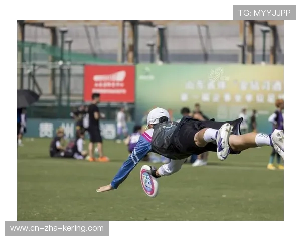 飞盘战术揭秘：杭州飞盘队如何巧妙应对对手的盯防策略